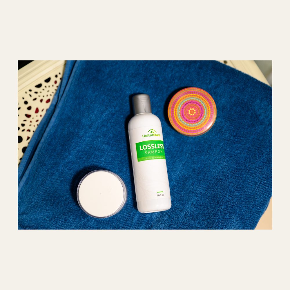 Lossless — Biljni šampon · boca 200 ml